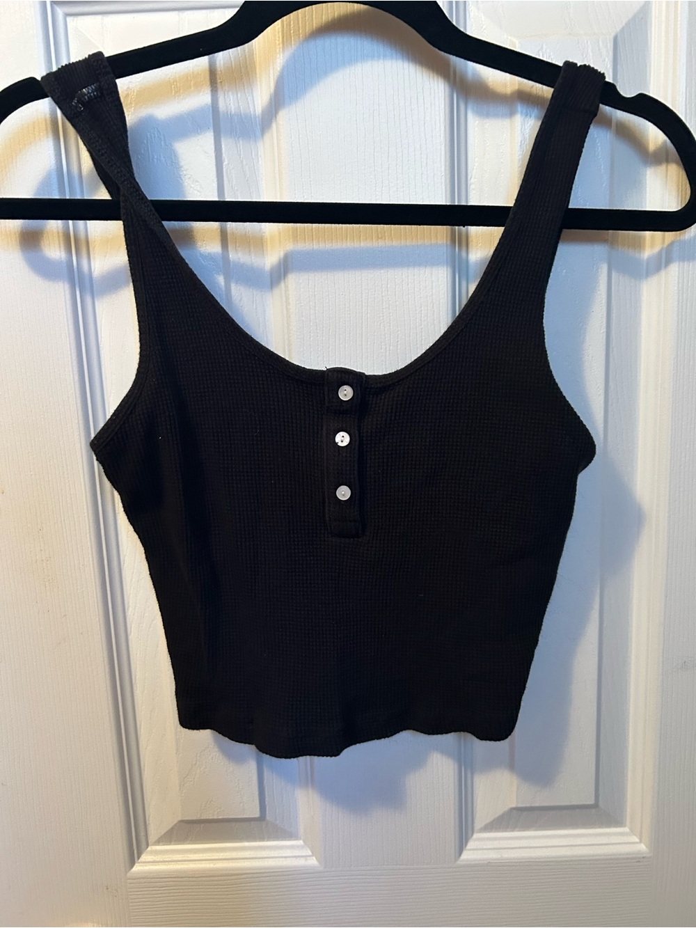 Old Navy Black Ribbed Henley Crop Tank